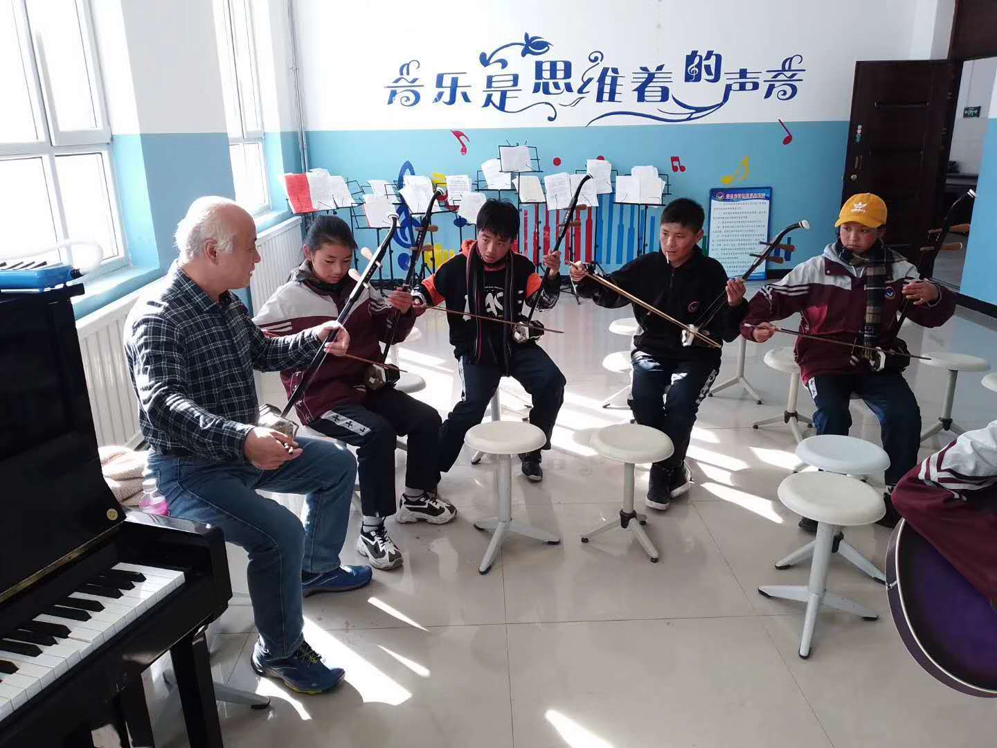 赵兴洲|上海援青教师赵兴洲：愿把音乐带来的快乐分享给学生