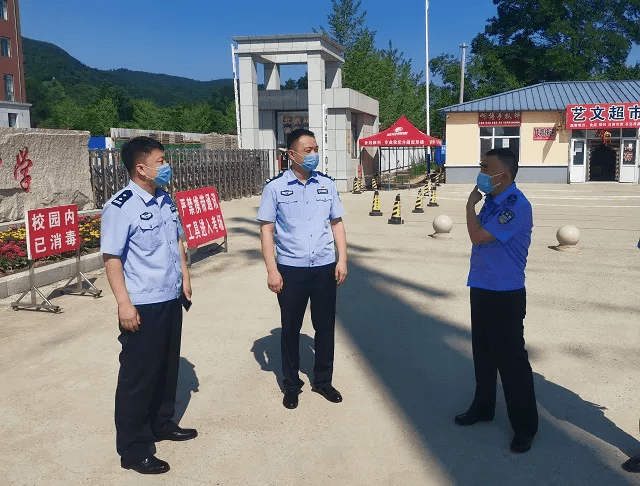 高考为梦想加油宽甸公安全力护航高考
