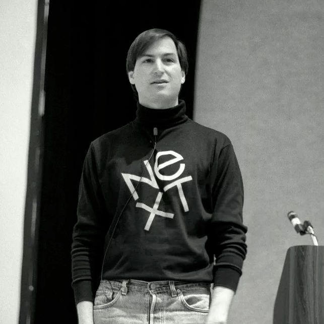 logo|全世界唯一敢怼乔布斯的设计师:70万元一个logo,只给一稿,拒绝修改!