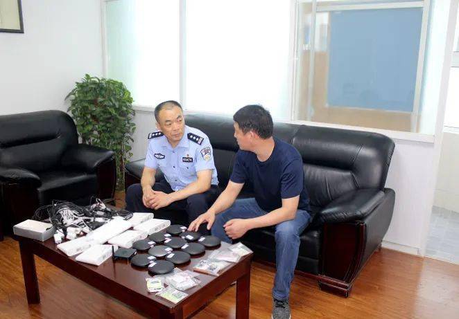 薛城分局成功打掉一个涉嫌利用"苹果皮"设备远程诈骗犯锿团伙