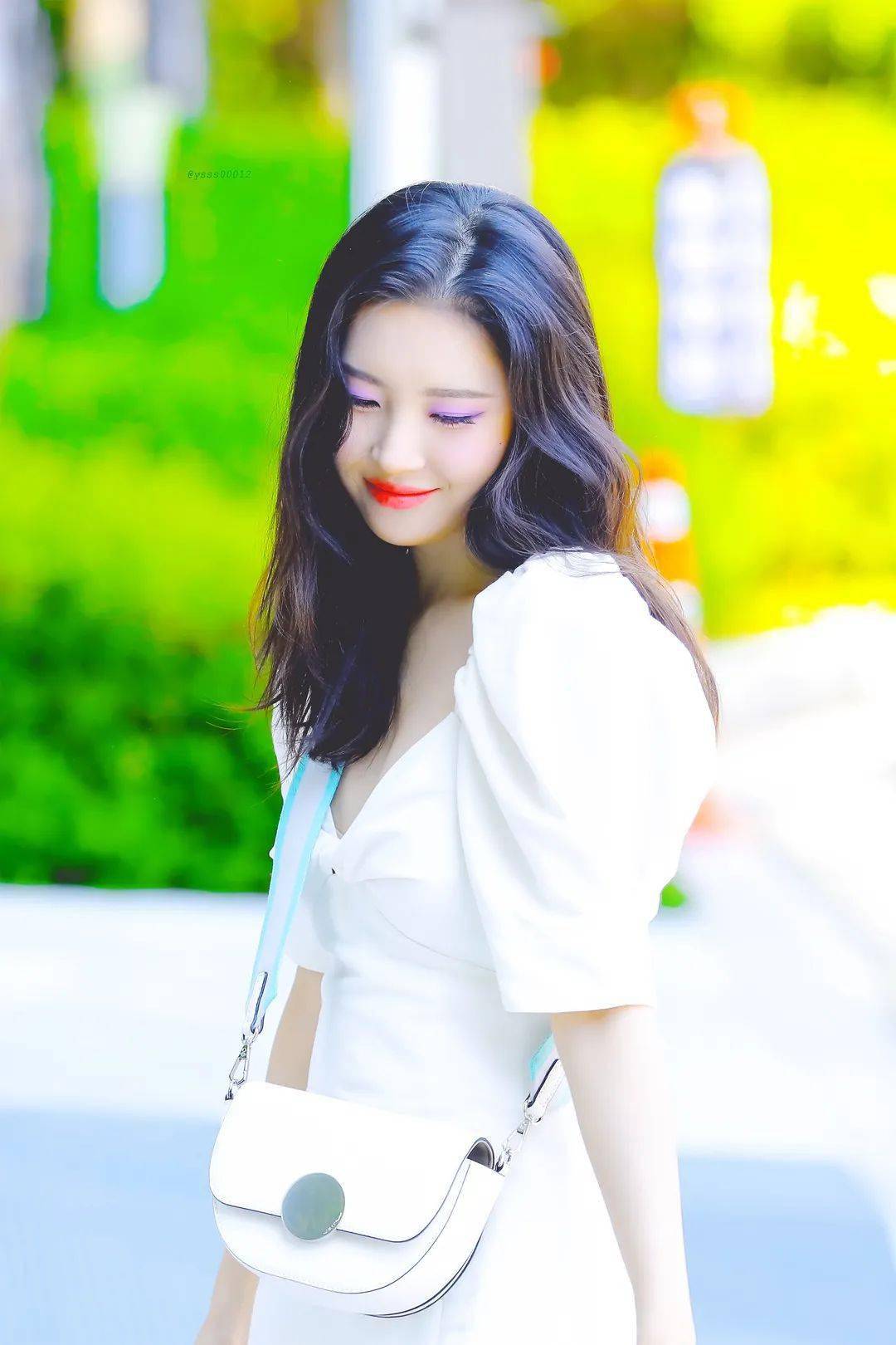 宣美|她就是传说中最会穿连衣裙的女人？