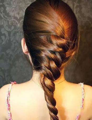 女人|女人出门这样扎头发,简直太棒了!