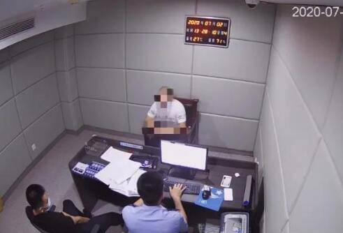 老仲|戏精啊！杭州一男子分饰七角把受害人骗的团团转，电视剧都不敢这么演