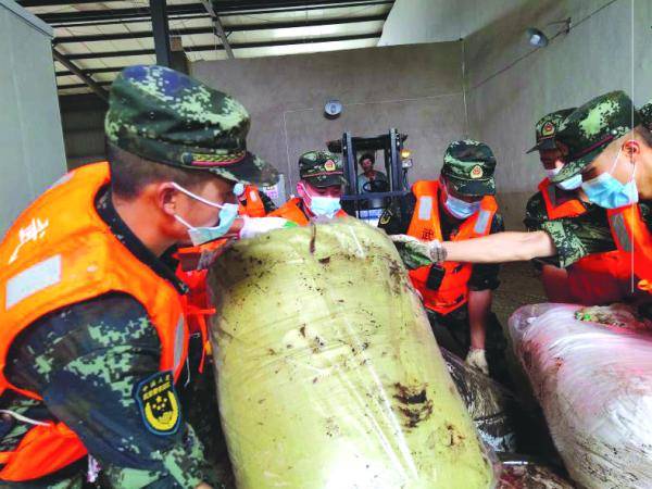茶厂|安徽歙县茶企老板又哭了！这次是因为他们……