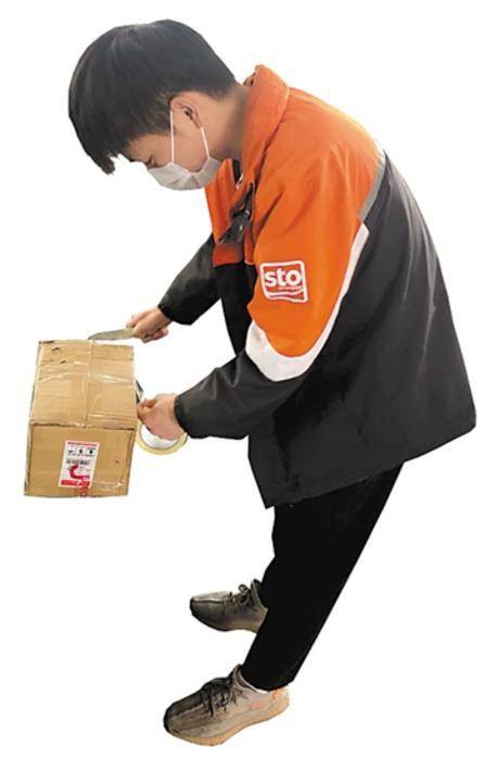 人才|获评杭州高层次人才的快递小哥：能从数百物品一眼挑出禁寄品