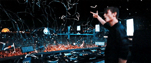 西海水上乐园首届灯光电音节7月18日邀您一起去水上蹦迪