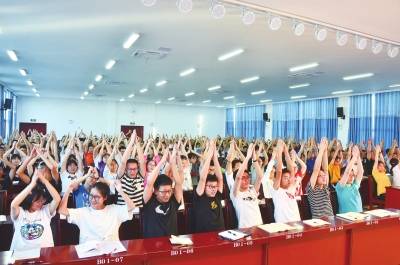 张艳|心理健康教育助力学子成长