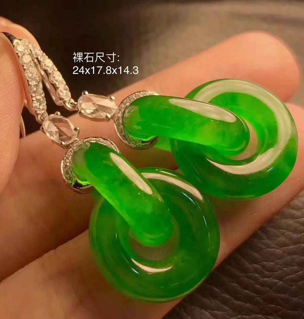 钻石|突发！缅甸帕敢地区300多米高的矿堆坍塌，近200名矿工被冲走！