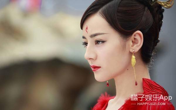 吐槽|热巴新古装造型曝光！发际线被疯狂吐槽，造型师为啥这样对美女？