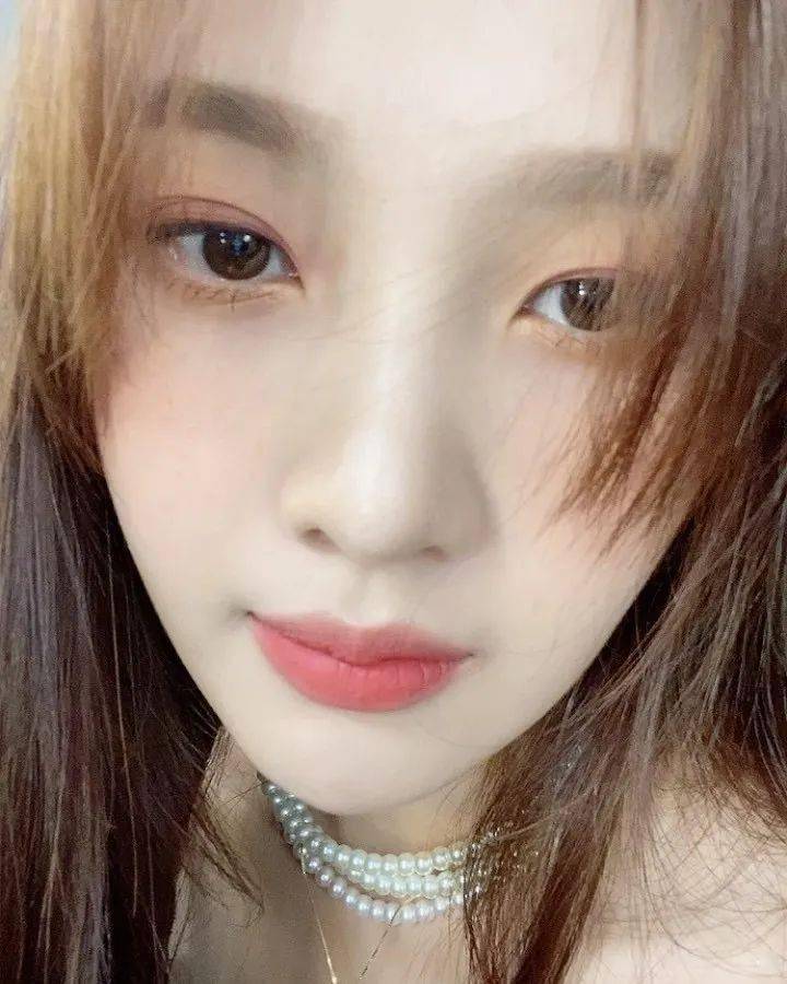 cr|比起渣女妆,这个欲而不骚的妆容才是高段位吧!