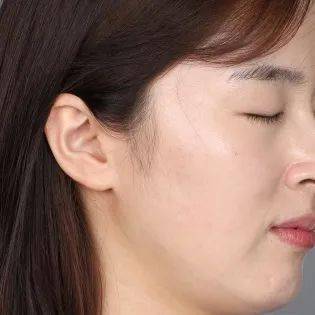 测评|10款热门粉底液测评!Dior居然输给了100+的开价品牌?