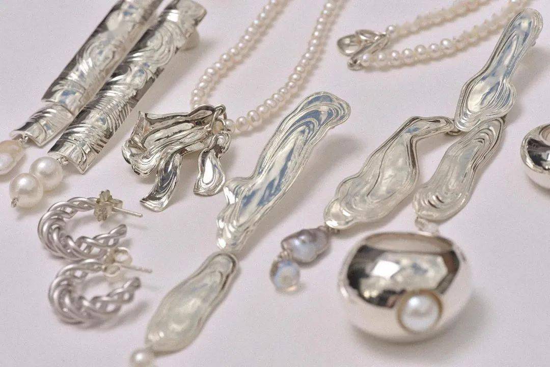 珍珠|刘涛新剧捧红珍珠妆，“浪姐”黄圣依也在画...网友：宋朝人审美没话说！