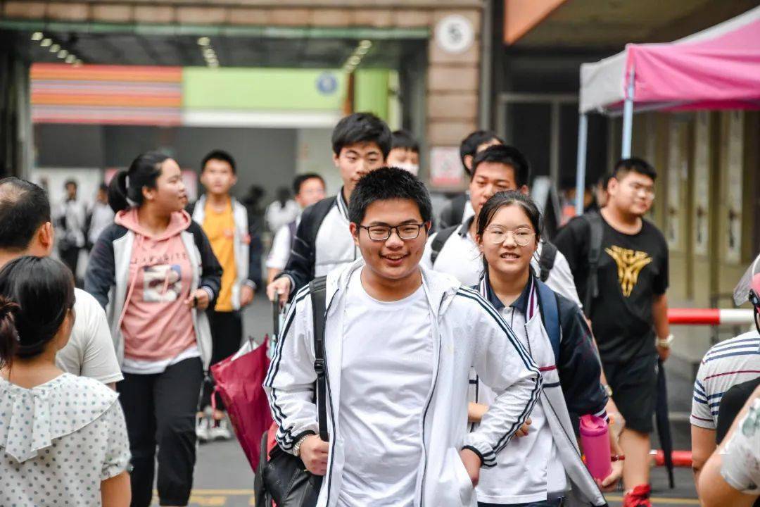 中考结束,全体中小学生放假!这份暑假全攻略一定要看!