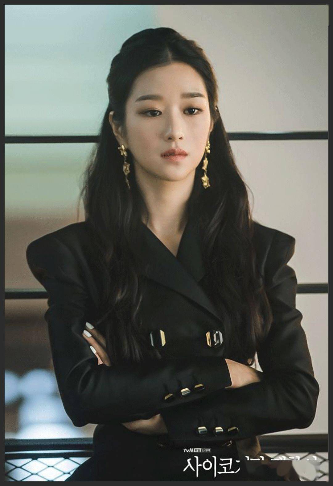 金秀贤|让绿茶闻风丧胆的美艳魔女，凭啥这么嚣张？