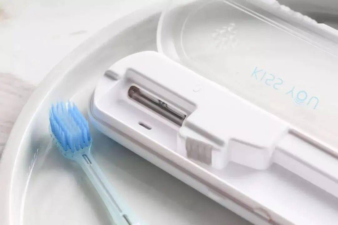 负离子|牙刷界的新革命！不用牙膏也能刷牙？日本负离子牙刷