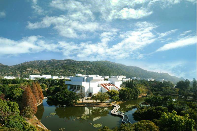 汕大|汕头大学今年招收3100人，新增预防医学、药学两个新医科专业