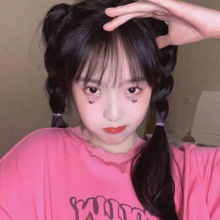 女生头像精选_渡河