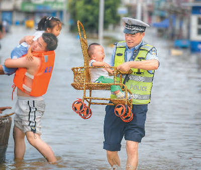 超警|做好应急准备 加强巡查防守