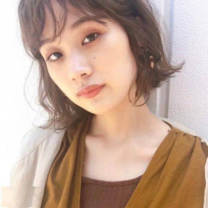 发型|16款适合夏季的日系小颜发型！让你的气质焕然一新！