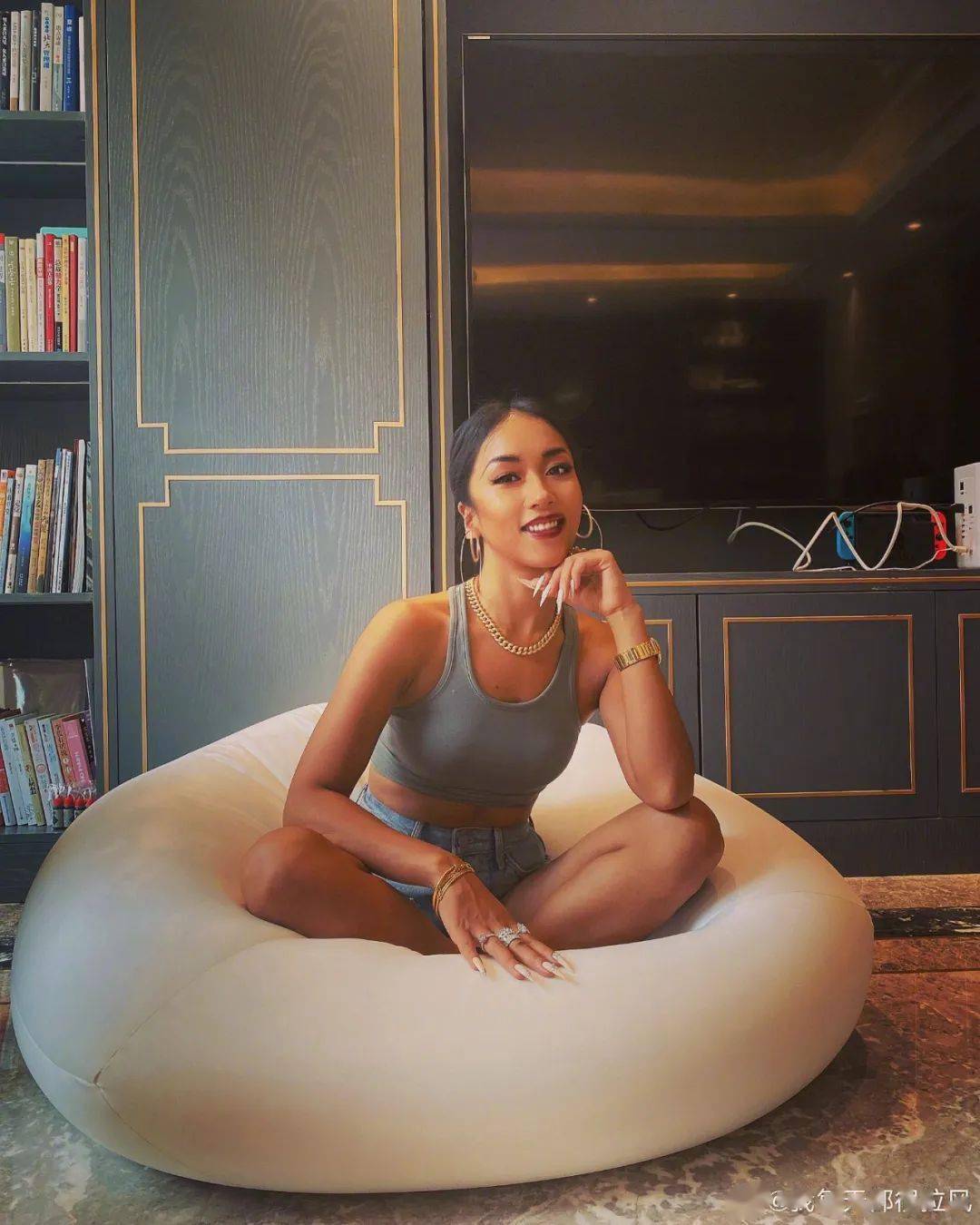 肤色|她们皮肤不白 也照样很美