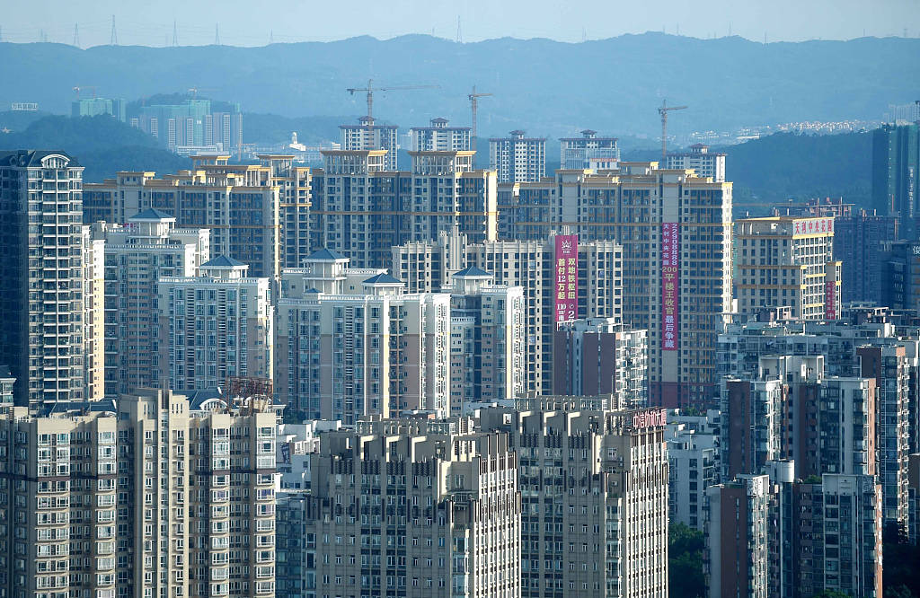 业主|深圳限购，东莞“嗨”了，二手房源一夜上调30万，中介也成“炒房团”