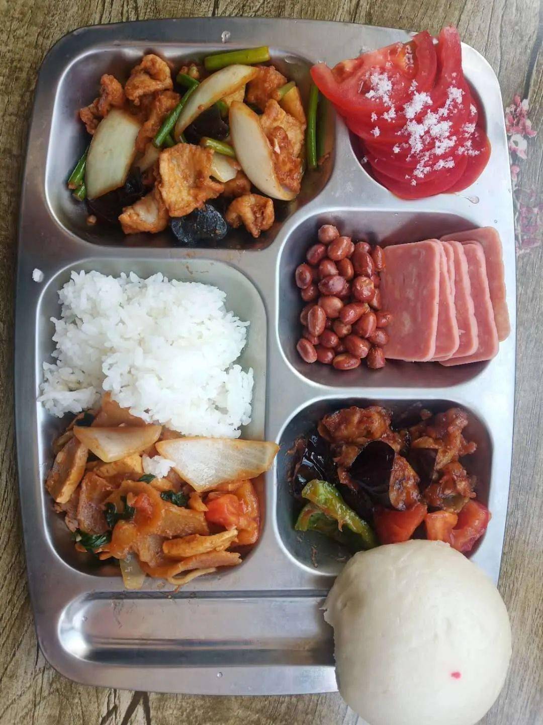 静乐拾味小饭桌开班辅导假期作业啦