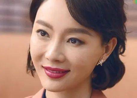 陈数|43岁的陈数演“女配”竟艳压女主佟丽娅,看了她的状态,我果断种草了这个东西......