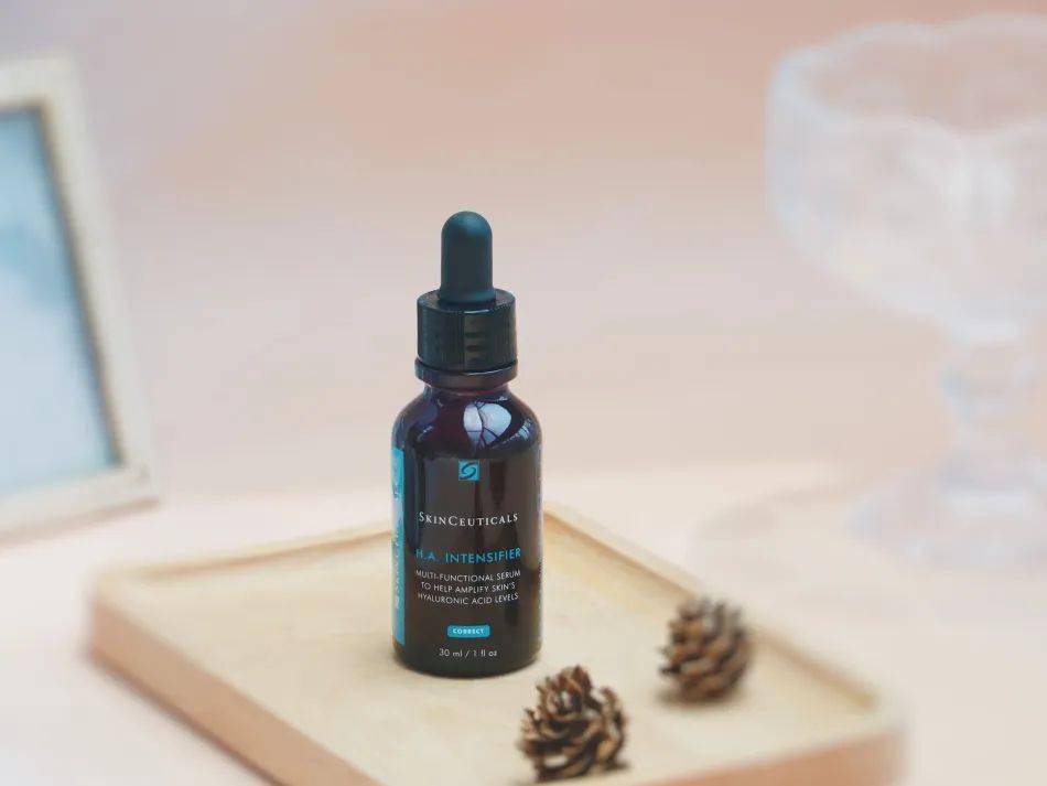 精华|空瓶实测 | 今年大火不贵的精华们