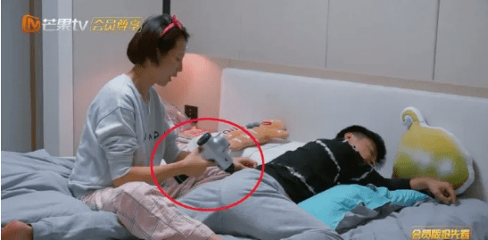 按摩|又get到一个毫不费力的瘦腿新招，为了Ta女明星竟然纷纷在节目里......