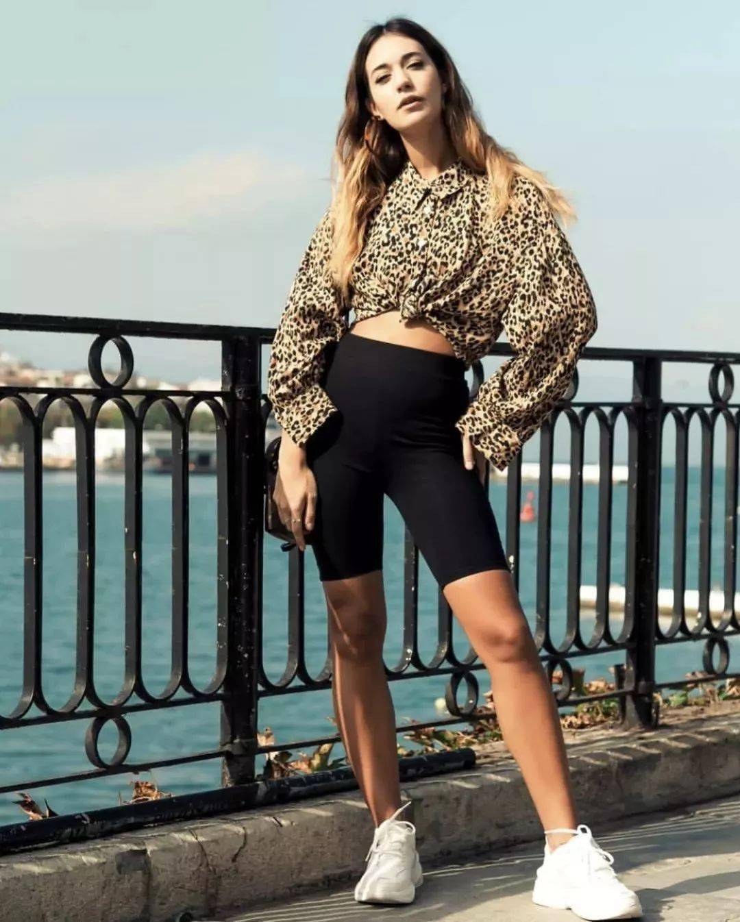 单车|这条“让人看不懂”的裤子，为啥越来越火？