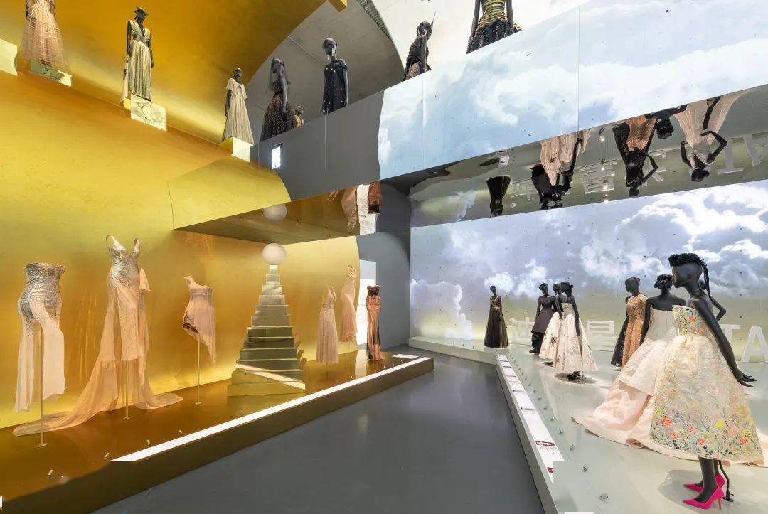 首站|RR · ART | 亚洲首站！与艺术家们一起走进的时尚造梦空间