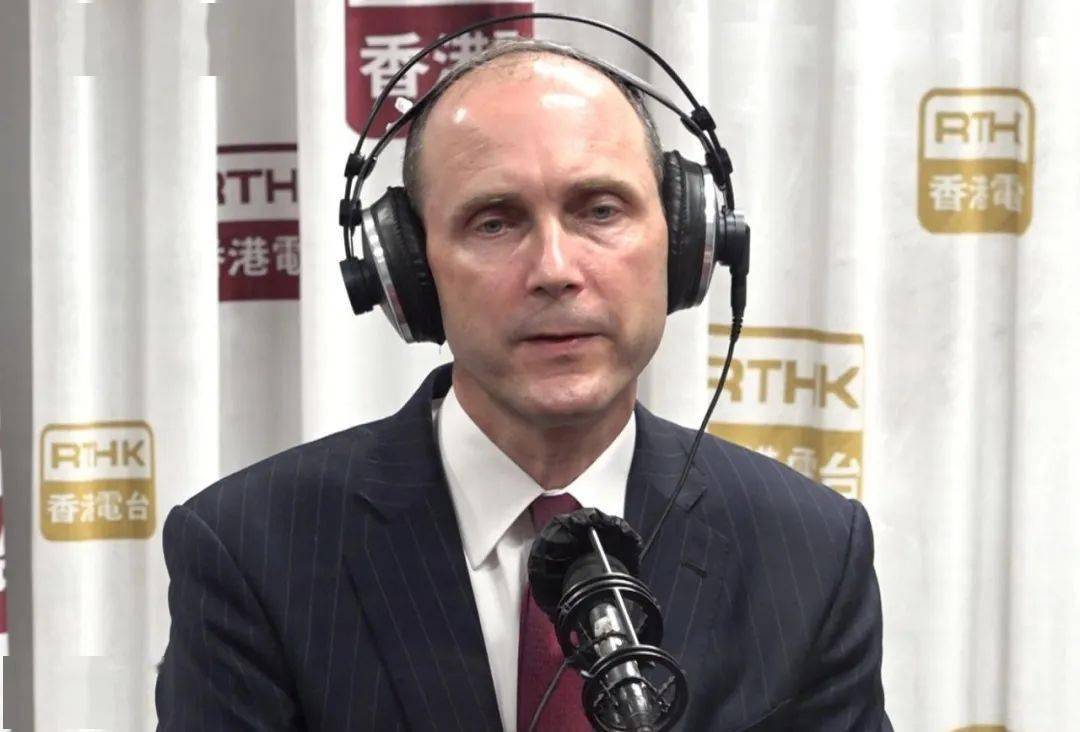 美国使领馆(×) ，CIA间谍窝(√)