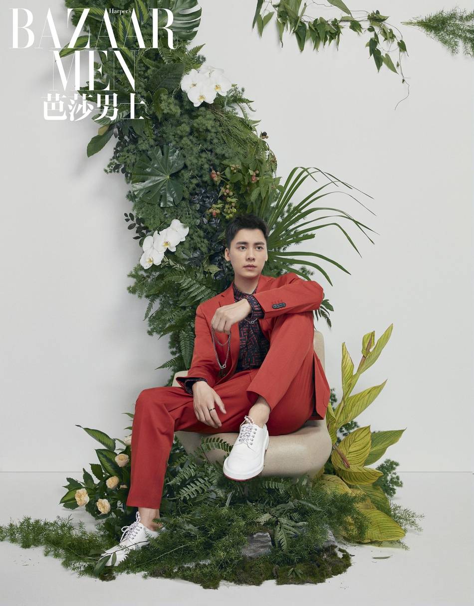 室内花园|李易峰身着拼接毛衣 尽显俊朗少年