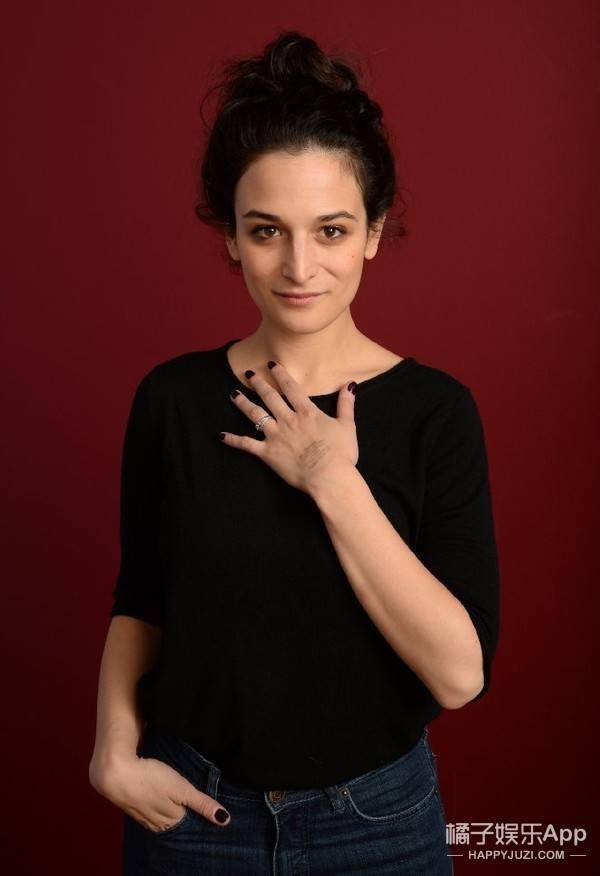 漫威女孩1个月连塌四房！抖森热恋被曝想和剑桥