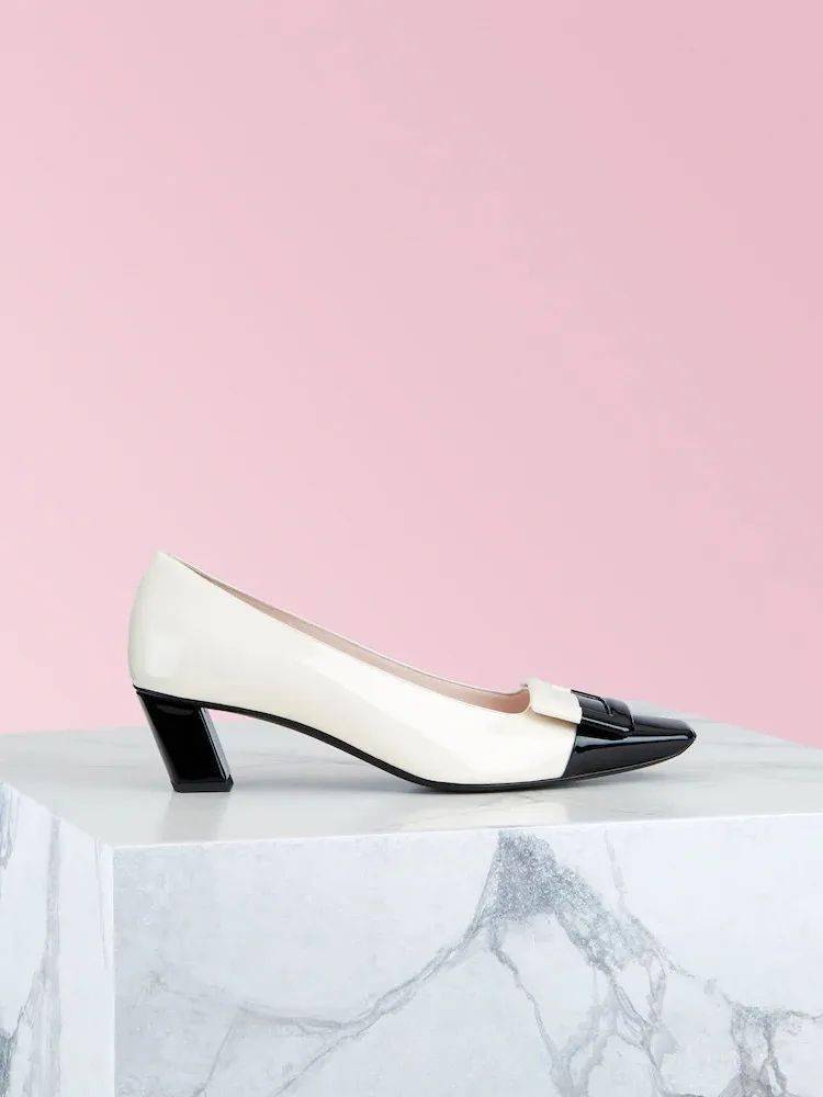 Roger|骨灰级经典Roger Vivier方扣鞋，又出了绝美新款！