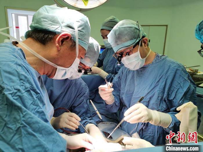 患儿|上海专家跨院携手实施活体肝移植手术 5岁安徽复杂罕见病女孩获救