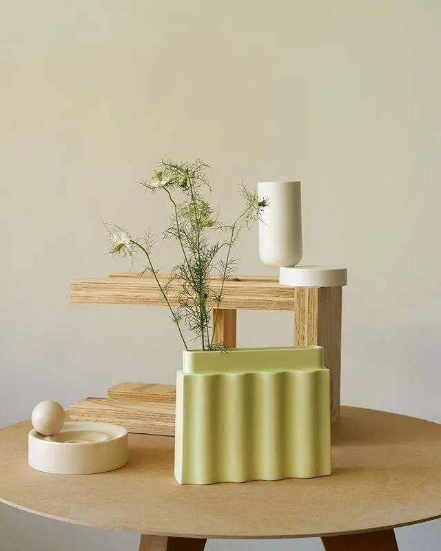 Helle|“长得这么好看，花瓶就花瓶吧”