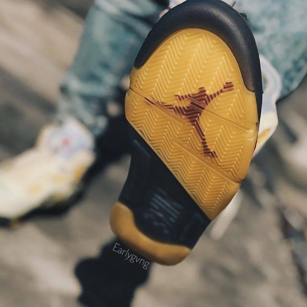 Harden|每日鞋讯 | ?Reebok Question Mid Iverson x Harden「OG Meets OG」官方定妆照公布