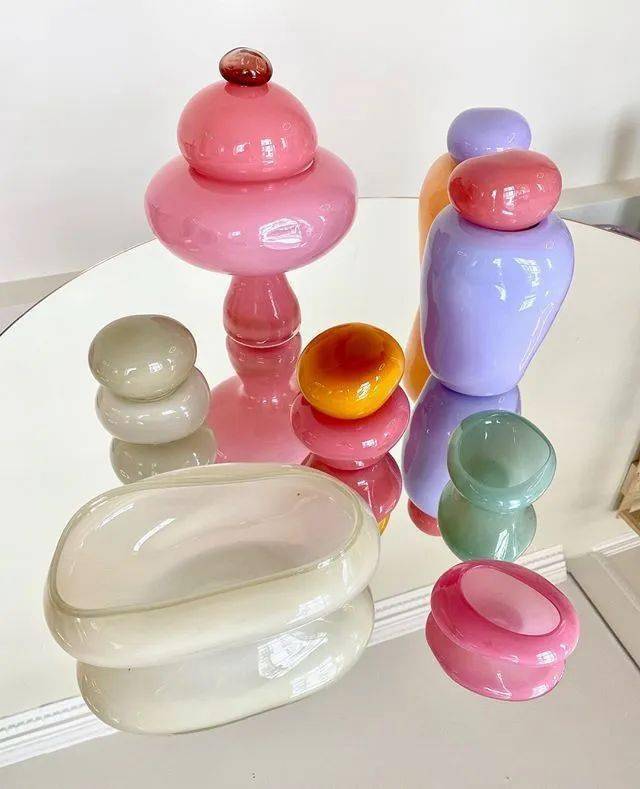 Helle|“长得这么好看，花瓶就花瓶吧”