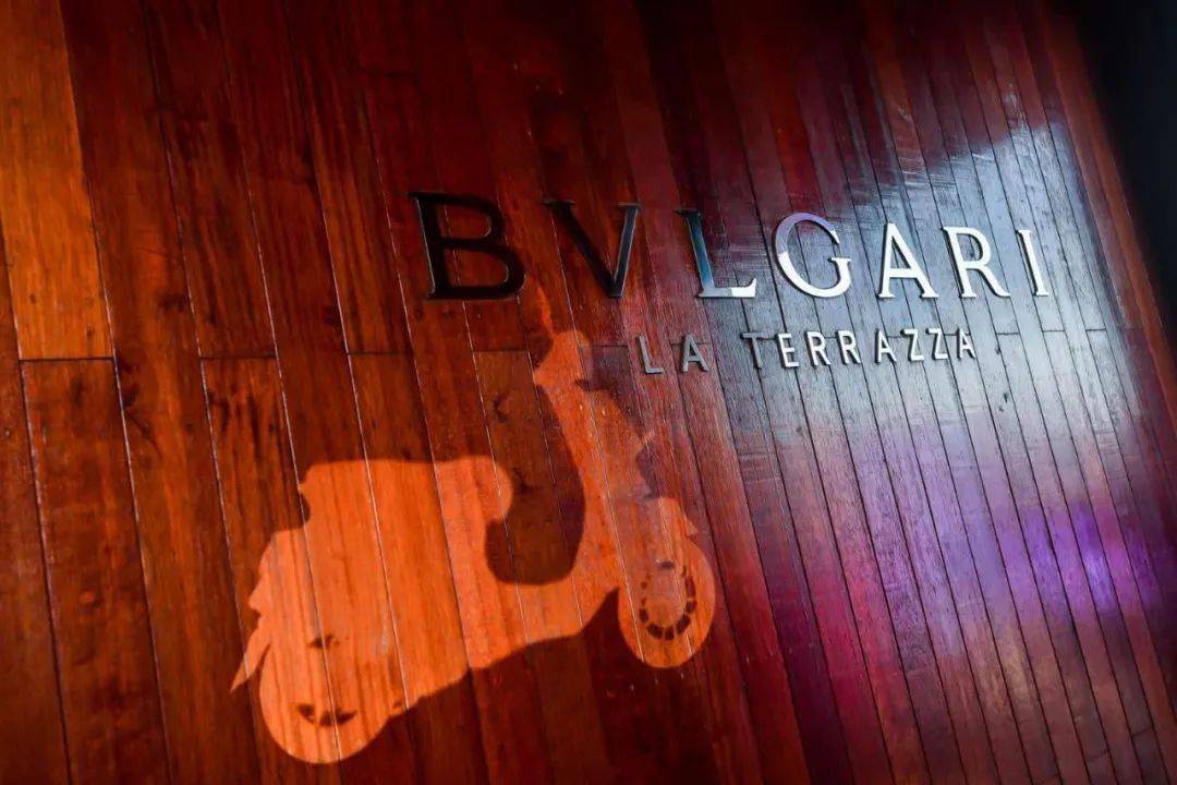 摩托车|时尚、潮流、色彩缤纷……如果摩托车圈有一个潮牌的话，那一定是Vespa！