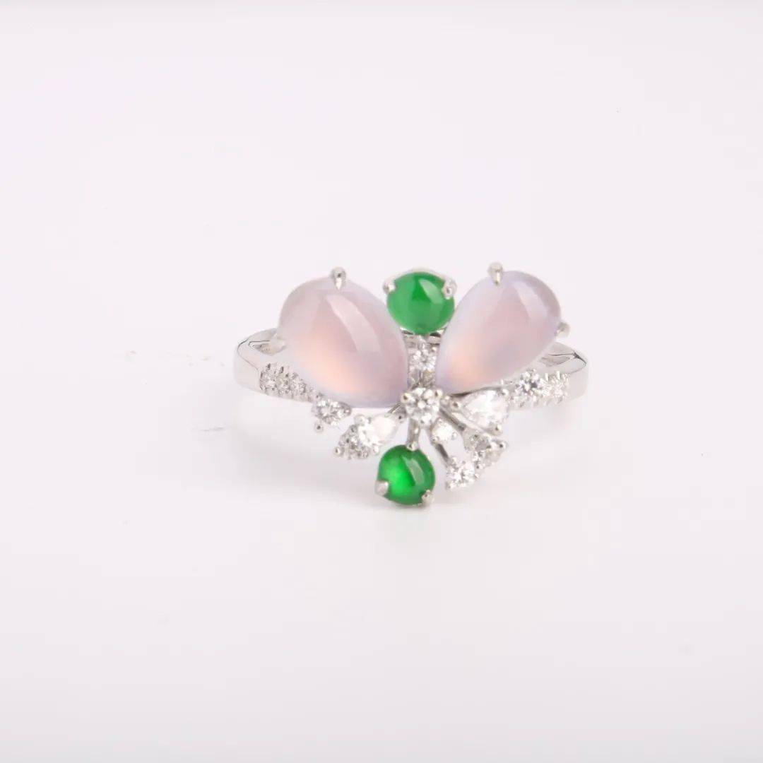 向太|十七：被豪门婆婆“绑架”的媳妇儿，不生男孩不给结婚？还不是图她的翡翠…