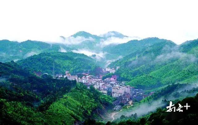 山是山河是河 65abea0c9003491da9280e8a32e003d7.jpeg