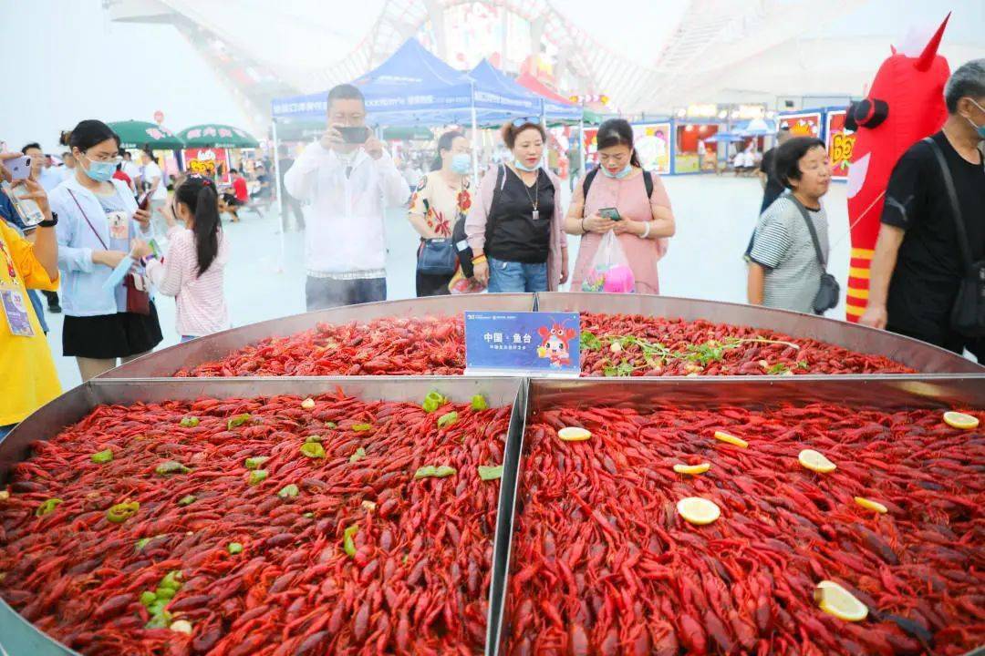 吃货集结令啤酒龙虾双节合璧纵享味蕾狂欢