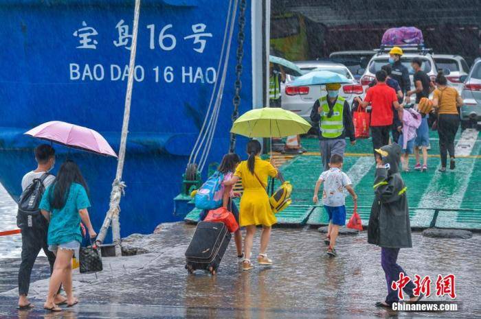 热带|高温雨水齐登场 中东部多地迎来“桑拿天”
