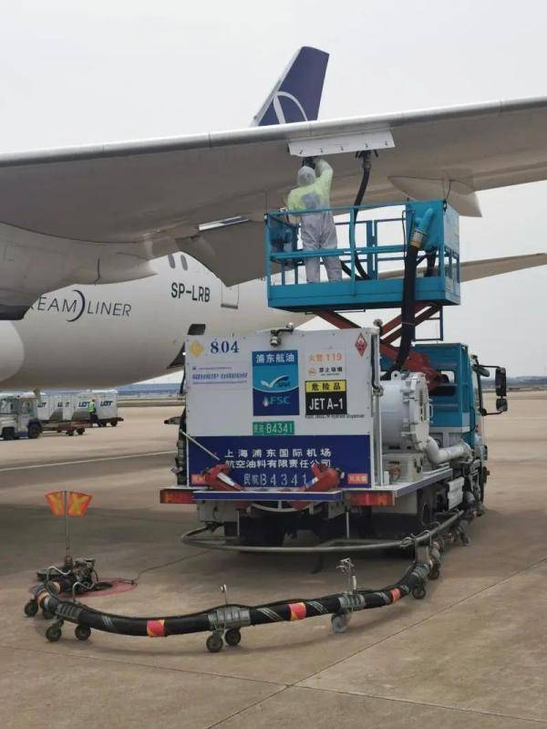 上海|地表60℃，飞机发动机余温110℃！上海最大“铁板烧”上防输入原来是这样