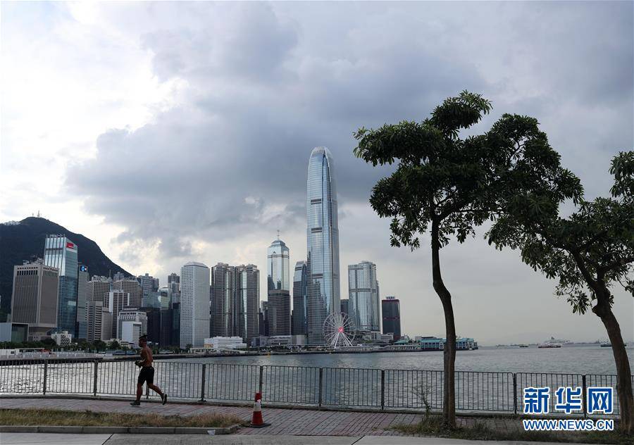 疫情|特写：疫情下的香港街头