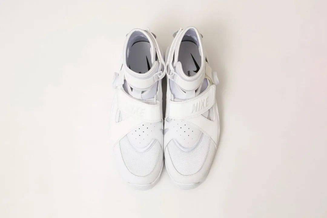 Heron|2020Q2最火品牌一览 | Heron Preston出任电竞顾问 | 陈冠希最新杂志封面