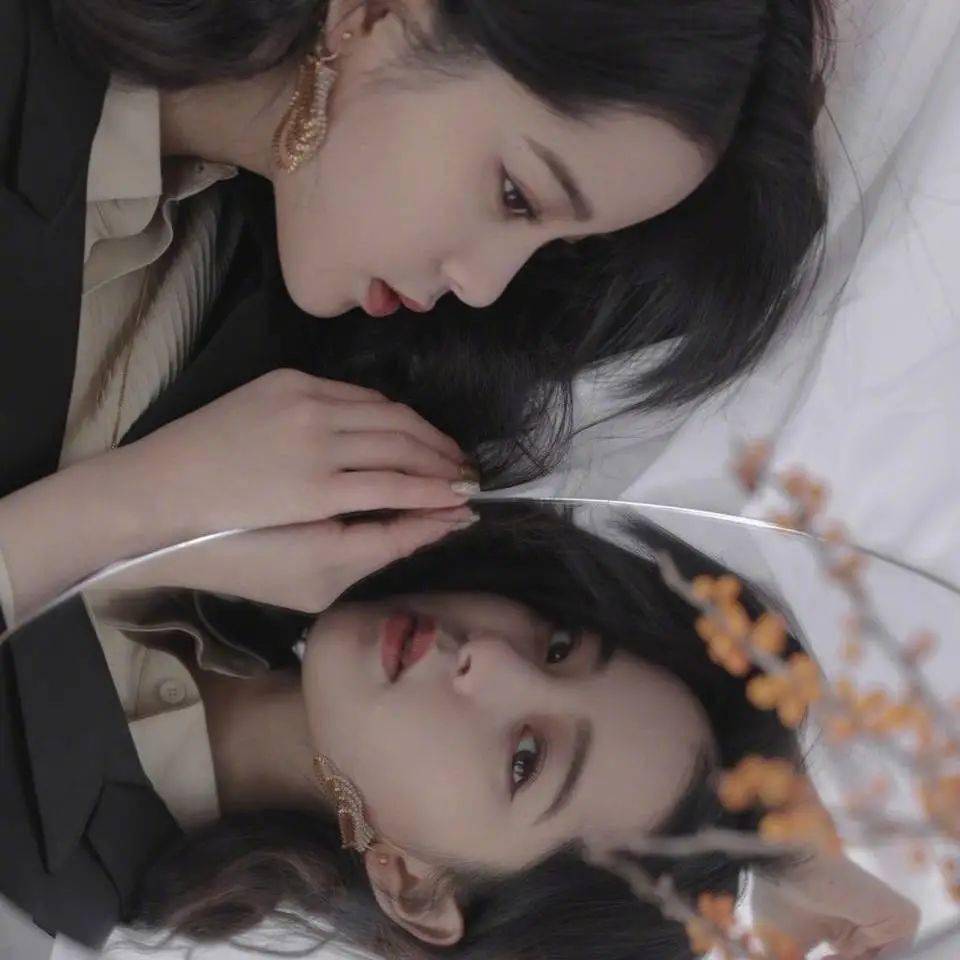 眼影|女明星那些一画成名的妆，学会就是换头术啊！