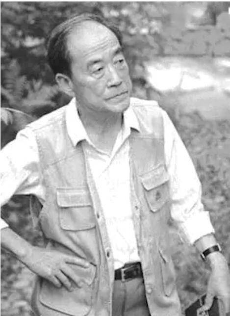 邵燕祥|邵燕祥生前最后一部自由诗：“我梦见了一万万家灯火”