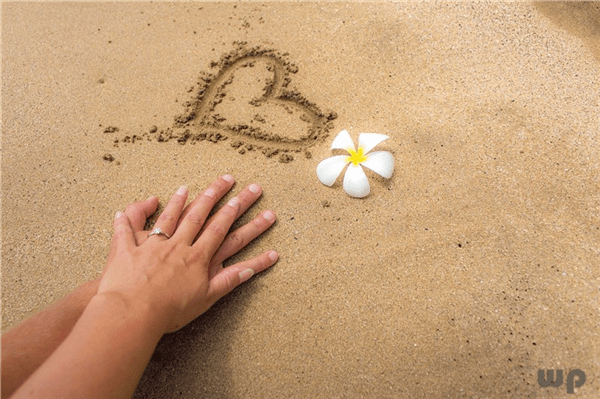 考验|时间，会沉淀最真的情感；风雨，会考验最暖的陪伴。早安